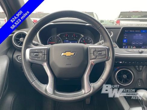 Used 2022 Chevrolet Blazer LT AWD/4WD image 20
