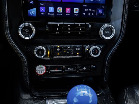 Used 2017 Ford Mustang GT w/ Black Accent Package RWD image 29