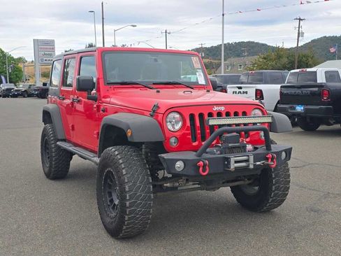 Used 2018 Jeep Wrangler Unlimited Sport S AWD/4WD image 18