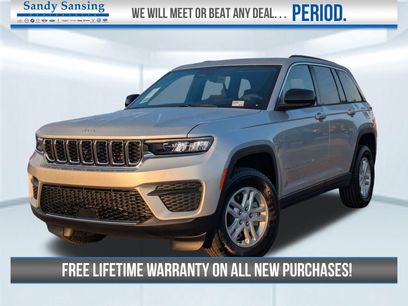 New 2025 Jeep Grand Cherokee Laredo w/ Luxury Tech Group I