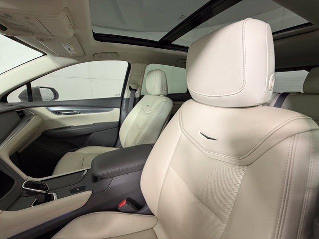 Used 2019 Cadillac XT5 Luxury FWD image 17