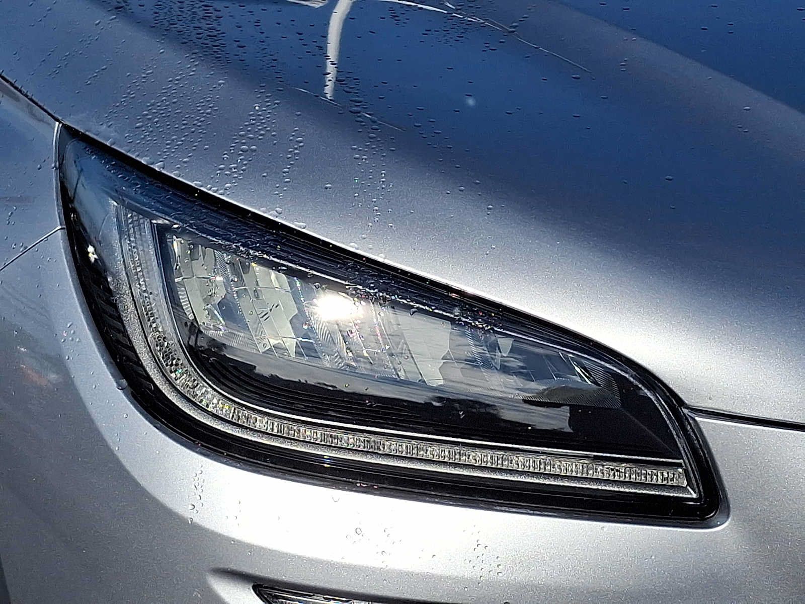 Used 2021 Lincoln Corsair AWD w/ Equipment Group 101A image 9