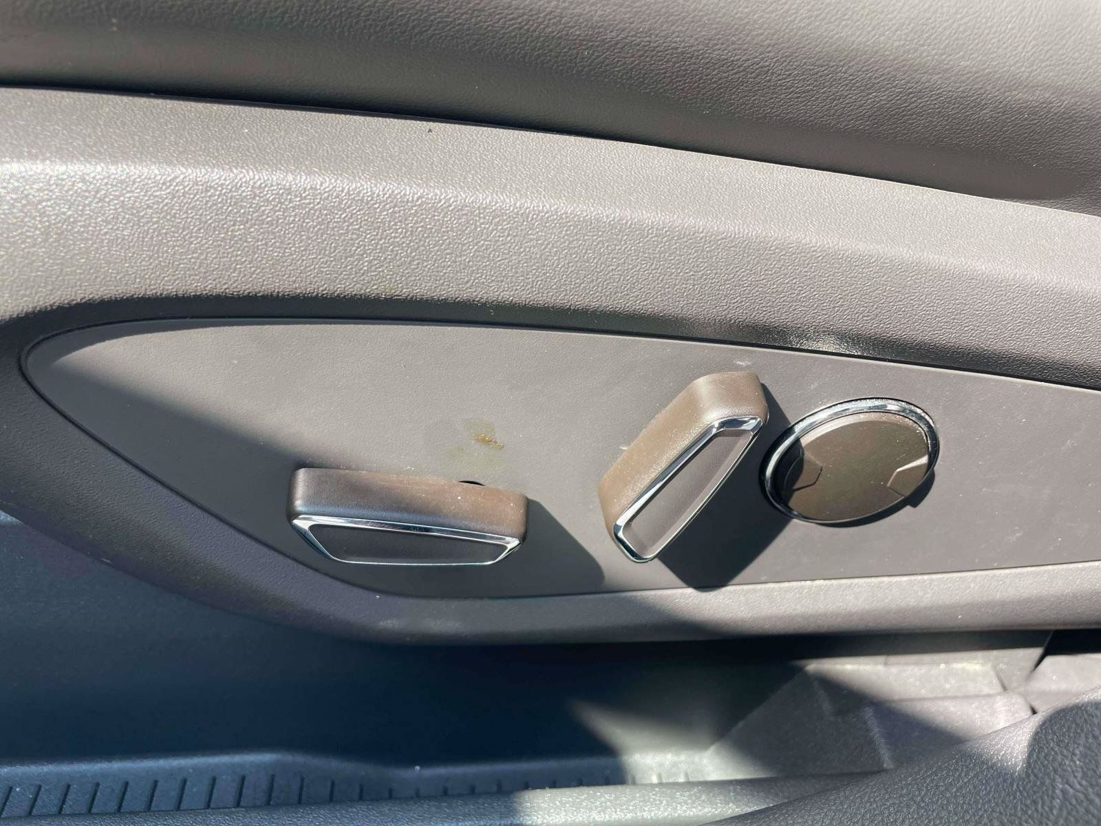 Used 2019 Lincoln Nautilus Reserve AWD/4WD image 11