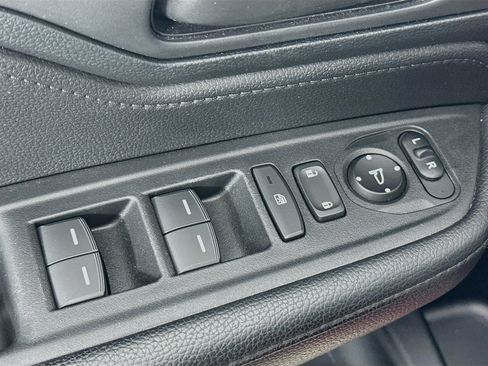 Used 2023 Honda Odyssey Sport image 17