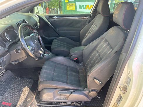 Used 2013 Volkswagen Golf 2-Door FWD image 16