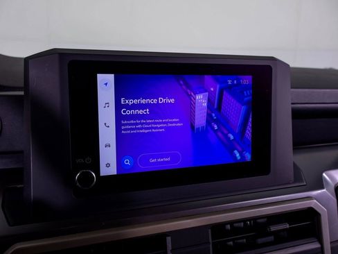 Used 2025 Toyota Tacoma TRD Off-Road image 15