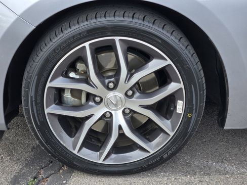 Used 2020 Acura ILX Premium Package image 10