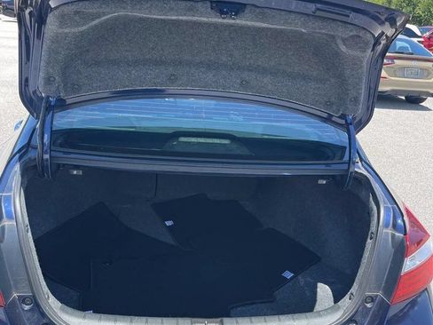 Used 2017 Honda Accord Sport image 28