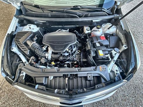 Certified 2025 Cadillac XT5 Premium Luxury image 29