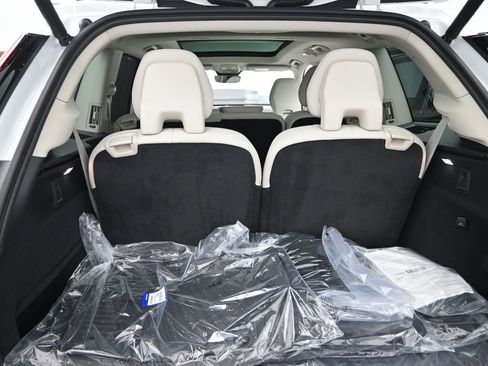 New 2026 Volvo XC90 B6 Ultra w/ Protection Package AWD/4WD image 29