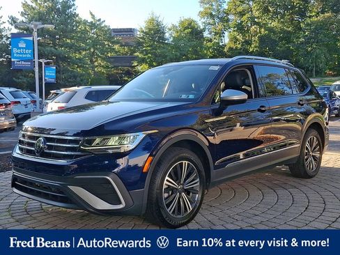 Certified 2024 Volkswagen Tiguan Wolfsburg Edition FWD image 3