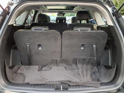 Used 2023 Kia Sorento S w/ Panoramic Sunroof Package FWD image 16
