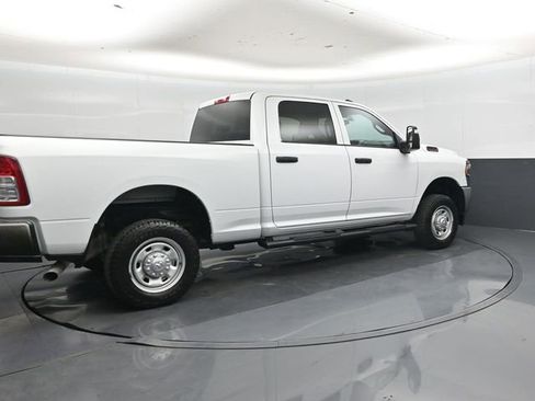Used 2023 RAM 2500 Tradesman AWD/4WD image 3