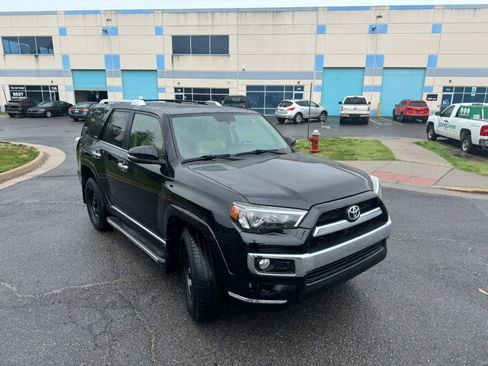 Used 2015 Toyota 4Runner Limited AWD/4WD image 14