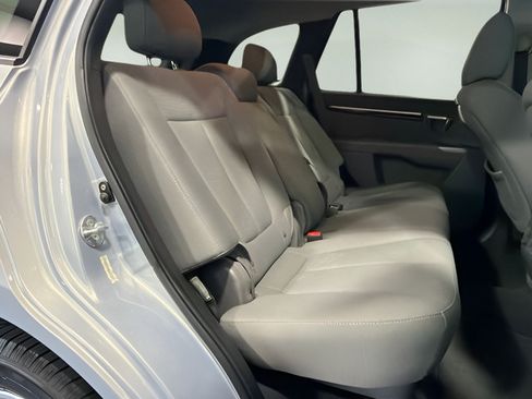 Used 2010 Hyundai Santa Fe GLS w/ Premium Pkg 2 FWD image 30