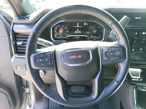 Used 2025 GMC Sierra 2500 AT4 w/ AT4 Premium Plus Package AWD/4WD image 16