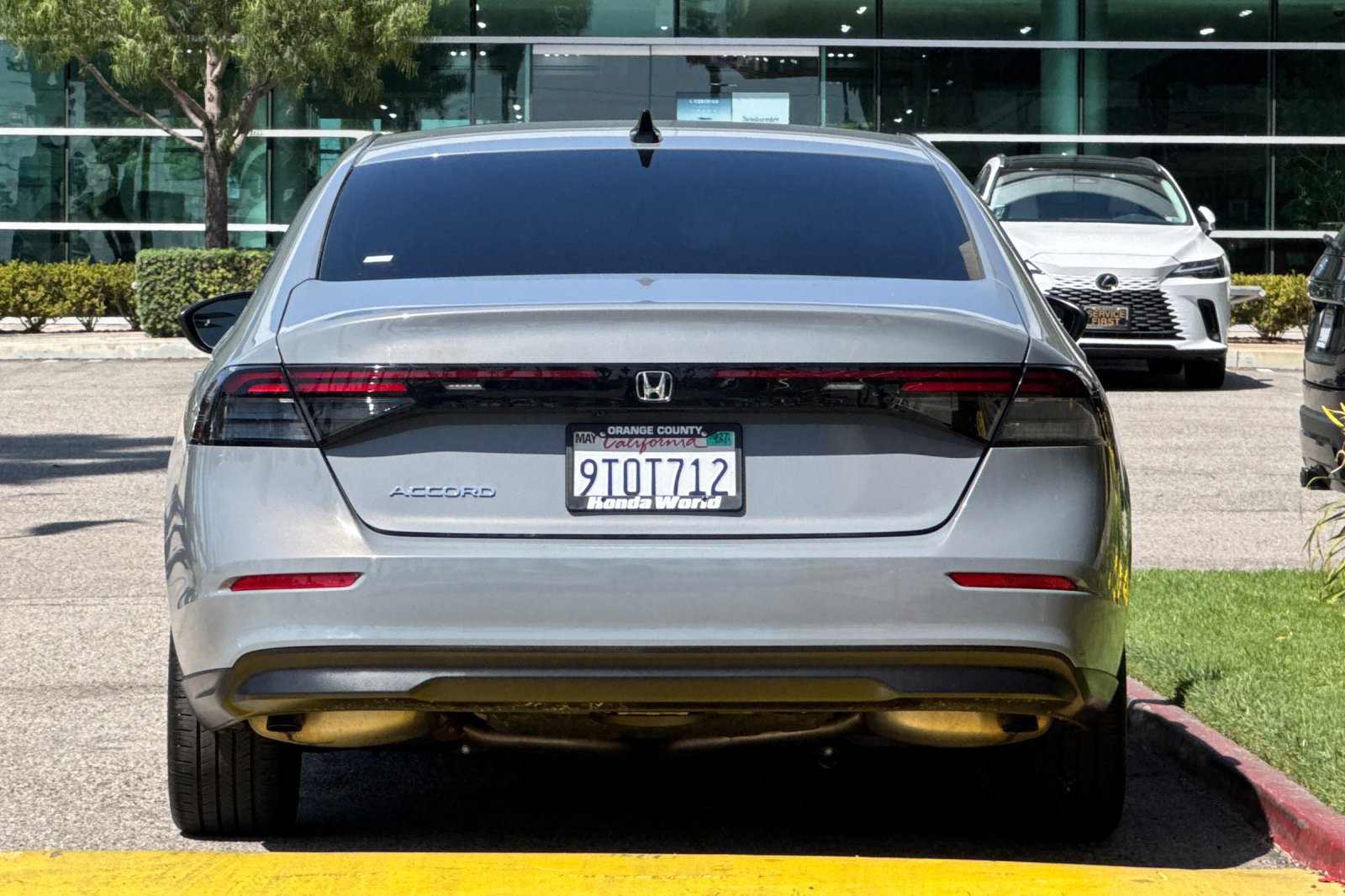 Certified 2025 Honda Accord SE image 5