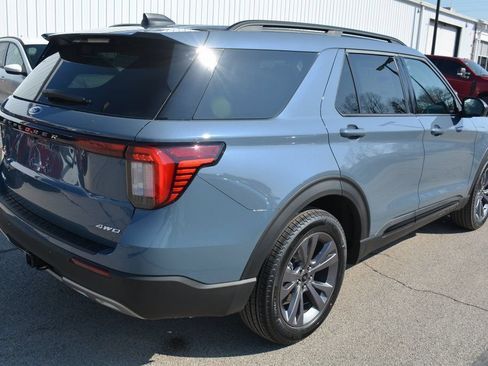 New 2026 Ford Explorer Active w/ Active Comfort Package AWD/4WD image 3