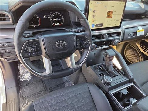 New 2026 Toyota 4Runner TRD Off-Road Premium AWD/4WD image 3