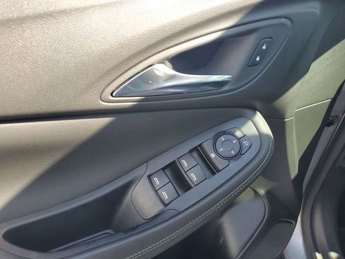 Used 2023 Buick Encore GX Select image 47