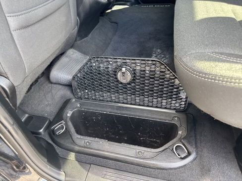 Used 2019 RAM 1500 Big Horn image 16