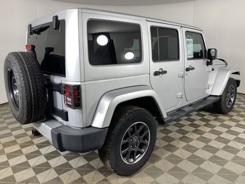 Used 2012 Jeep Wrangler Unlimited Sahara w/ Dual Top Group image 5
