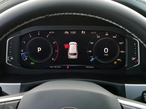 Certified 2023 Volkswagen Atlas SE image 21