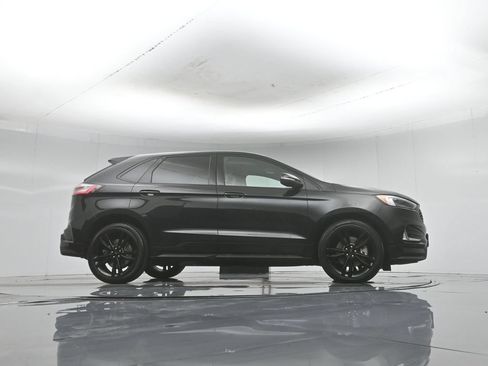 Used 2019 Ford Edge ST w/ Equipment Group 401A AWD/4WD image 56