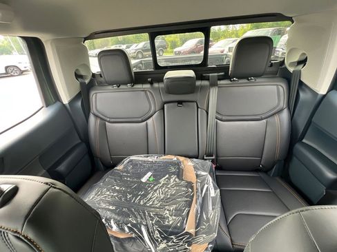 New 2025 Ford Maverick Tremor image 29