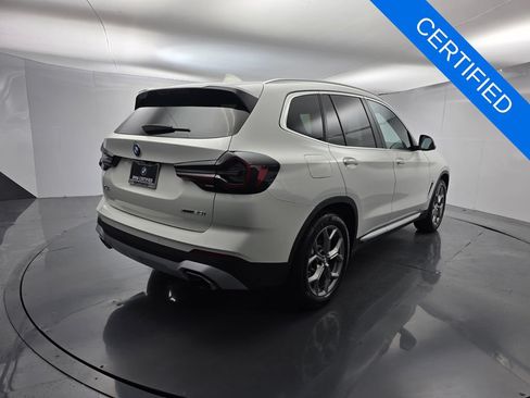 Certified 2023 BMW X3 xDrive30i w/ Convenience Package w/ZPA AWD/4WD image 4