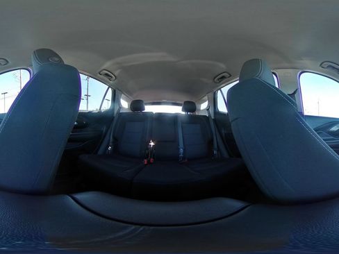 Used 2024 GMC Terrain SLE FWD image 37