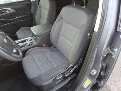 Used 2021 Chevrolet Traverse LS w/ LPO, Black Accent Package image 20