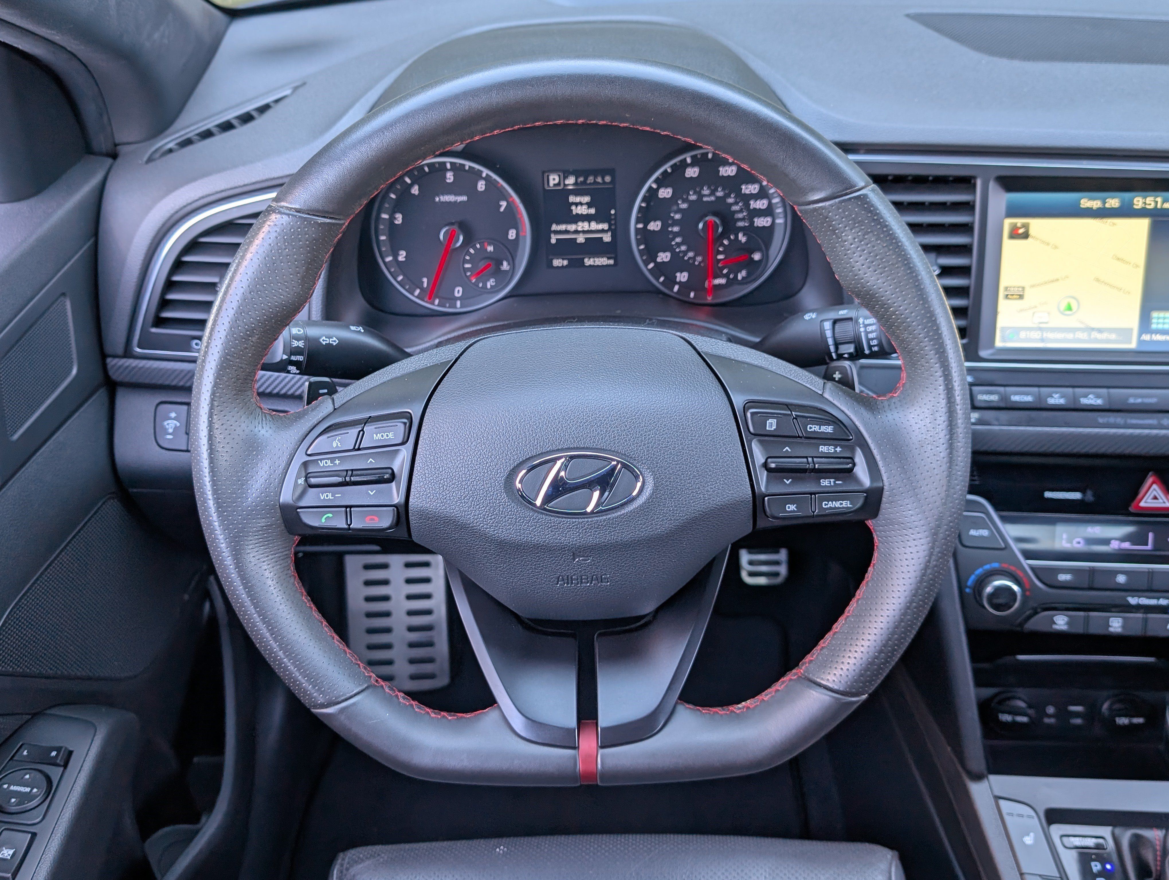Used 2018 Hyundai Elantra Sport w/ Sport Premium Package 03 FWD image 24
