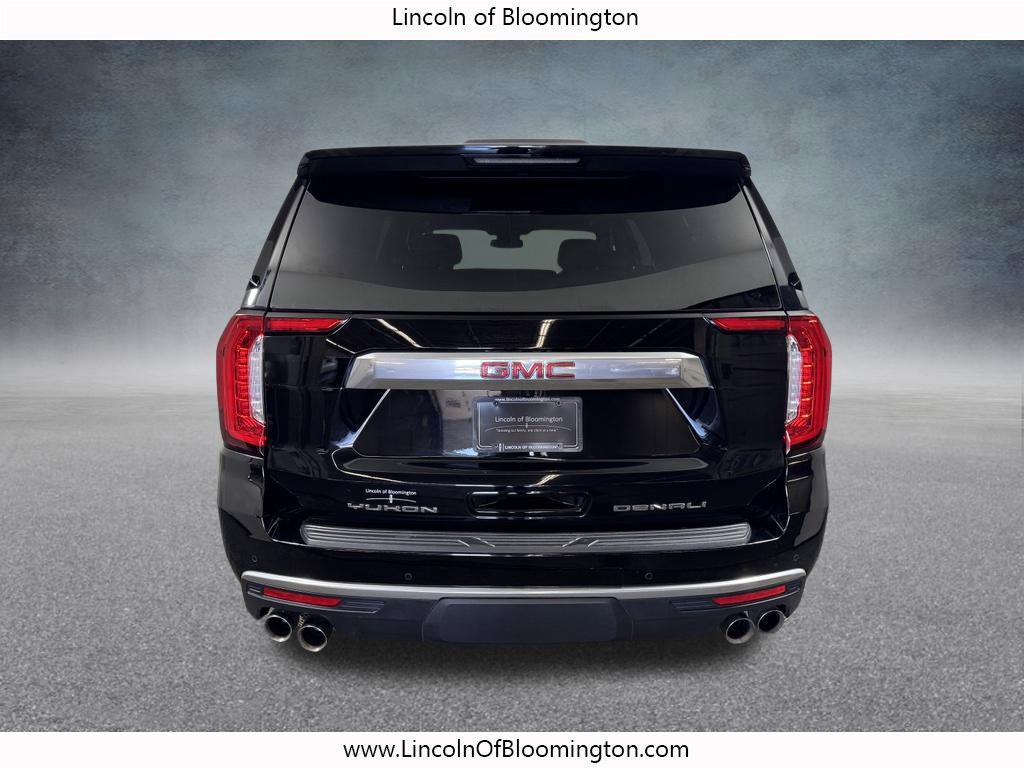 Used 2024 GMC Yukon XL Denali AWD/4WD image 5