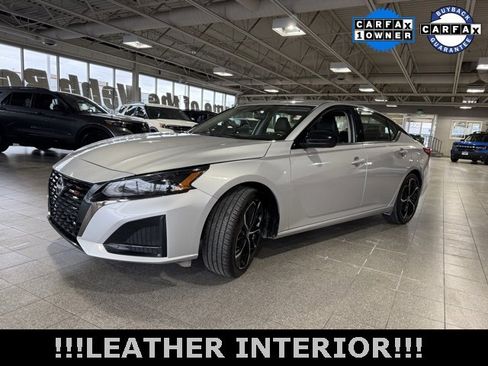 Used 2024 Nissan Altima 2.5 SR image 4