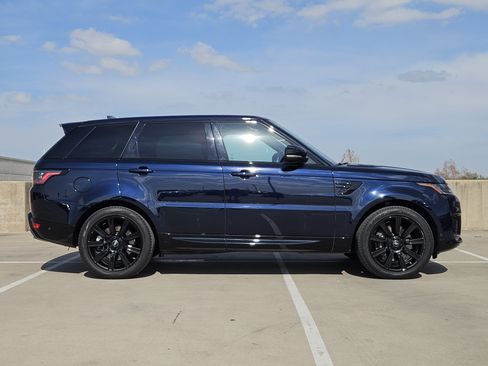 Used 2020 Land Rover Range Rover Sport HSE image 9