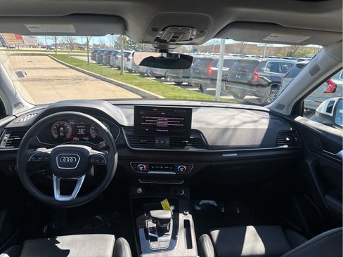 Used 2024 Audi Q5 2.0T Premium Plus AWD/4WD image 10