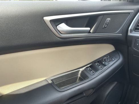 Used 2020 Ford Edge SEL w/ Convenience Package FWD image 33