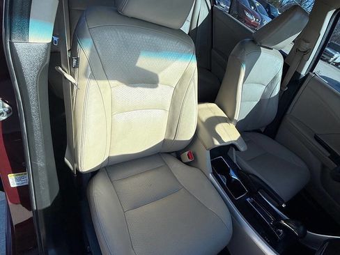 Used 2013 Honda Accord EX-L image 24