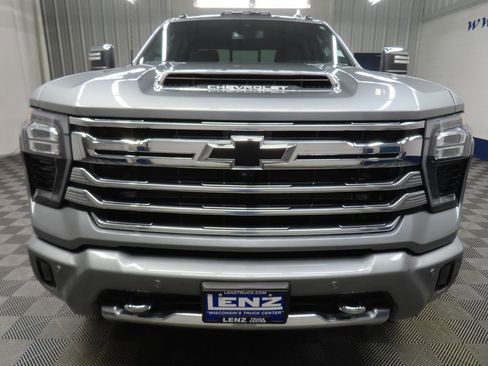 Used 2024 Chevrolet Silverado 2500 High Country AWD/4WD image 55