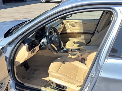 Used 2009 BMW 335i Sedan RWD image 11
