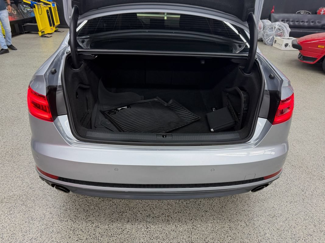 Used 2018 Audi A4 2.0T Premium Plus w/ Premium Plus Package AWD/4WD image 14