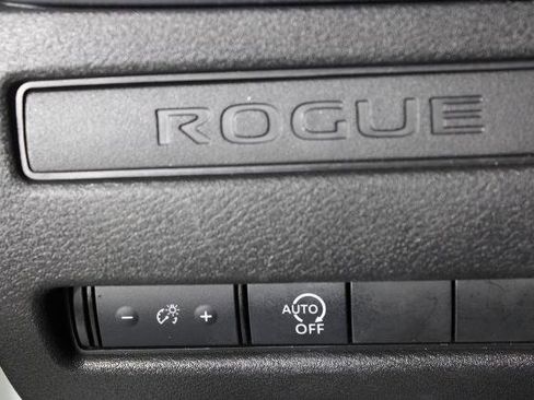 Certified 2023 Nissan Rogue S image 22