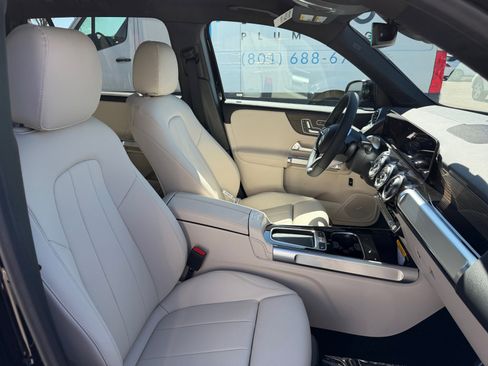 New 2026 Mercedes-Benz GLB 250 4MATIC image 20
