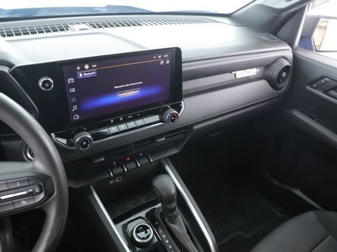 Used 2023 Chevrolet Colorado Trail Boss w/ Advanced Trailering Package AWD/4WD image 26