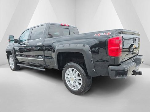 Used 2016 Chevrolet Silverado 2500 High Country image 7