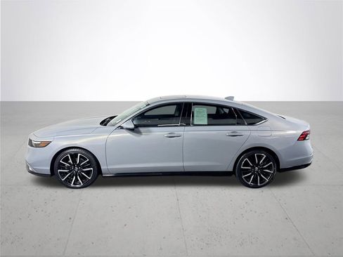 Certified 2024 Honda Accord Touring image 10