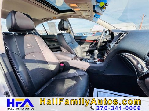 Used 2010 INFINITI G37 x Sedan w/ Premium Pkg image 29