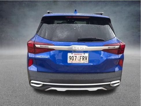 Used 2023 Kia Seltos S FWD image 5
