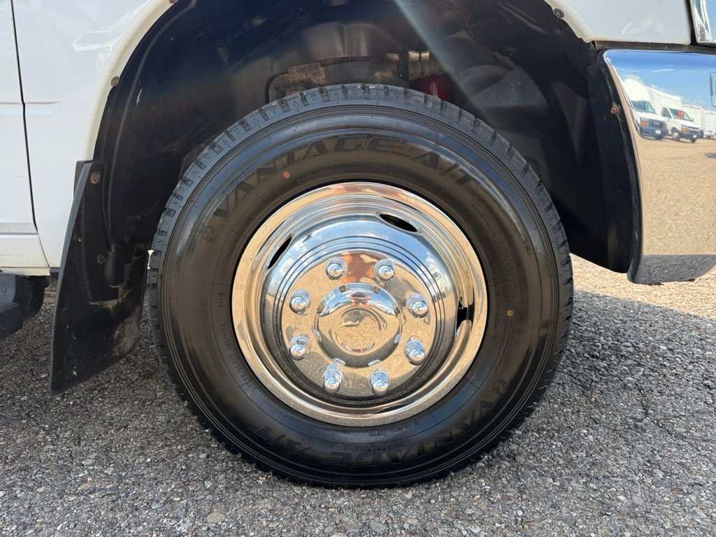 Used 2019 RAM 3500 Tradesman w/ Chrome Appearance Group AWD/4WD image 28